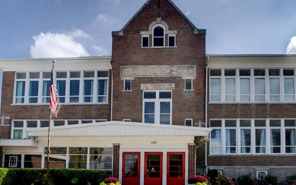 Posada de la Escuela Davie