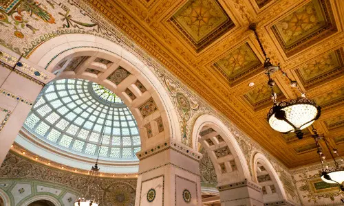 Interior de un edificio 