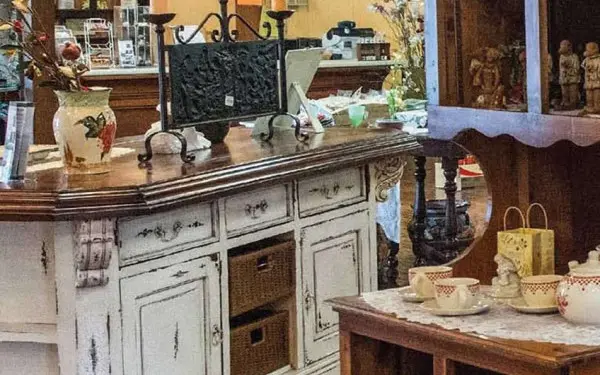 Una tienda de productos rústicos hechos a mano