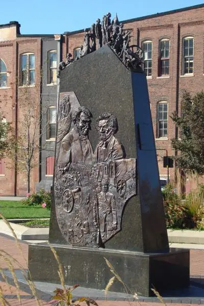 Estatua afroamericana en el parque preston jackson