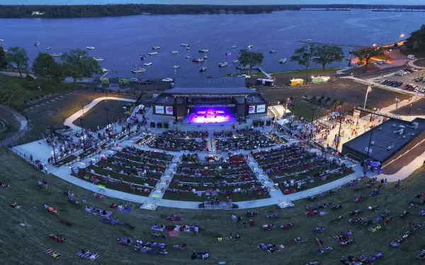 Escenario devon lakeshore