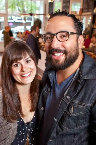 Una foto de Mike y Melissa Salvatore, propietarios de Heritage Bicycle.