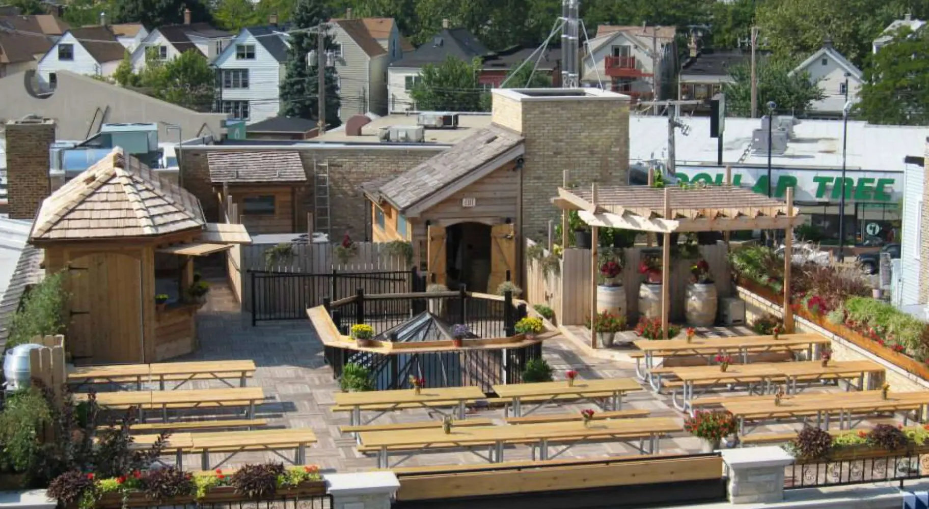 Cena al aire libre en Genes Rooftop