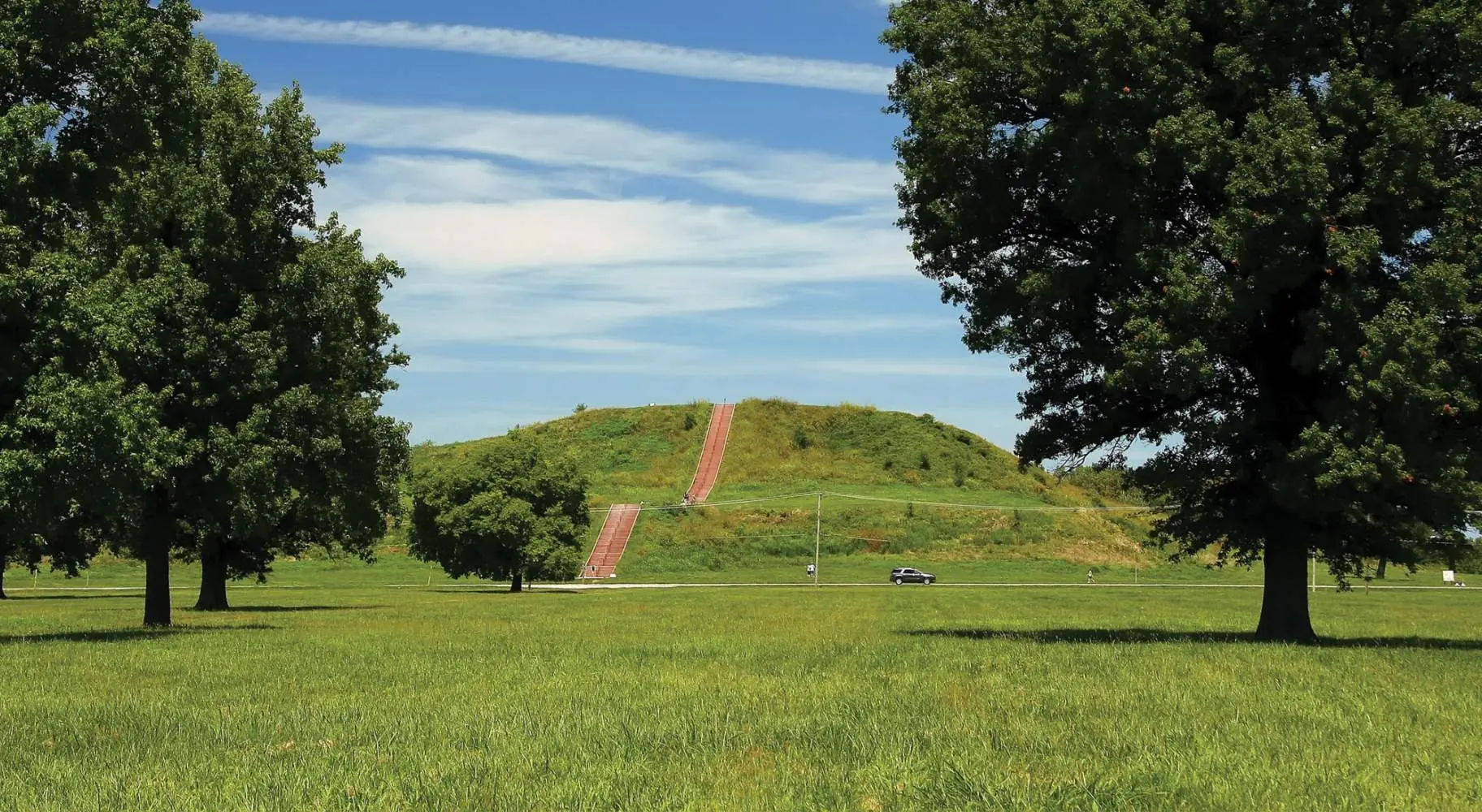 Los montículos de Cahokia, en Illinois, son el emplazamiento de una antigua ciudad de nativos americanos.