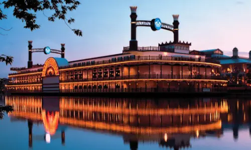 Un casino al borde del agua