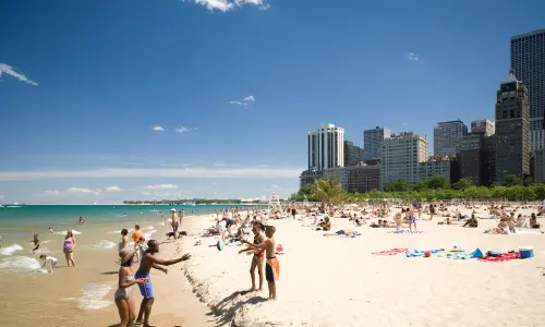 Gente en la playa