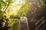 Mujer al aire libre