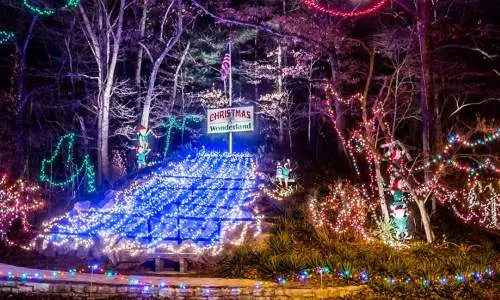 El país de las maravillas navideñas en Alton