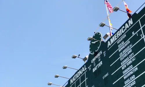 Parte del marcador en wrigley field los cubs chicago